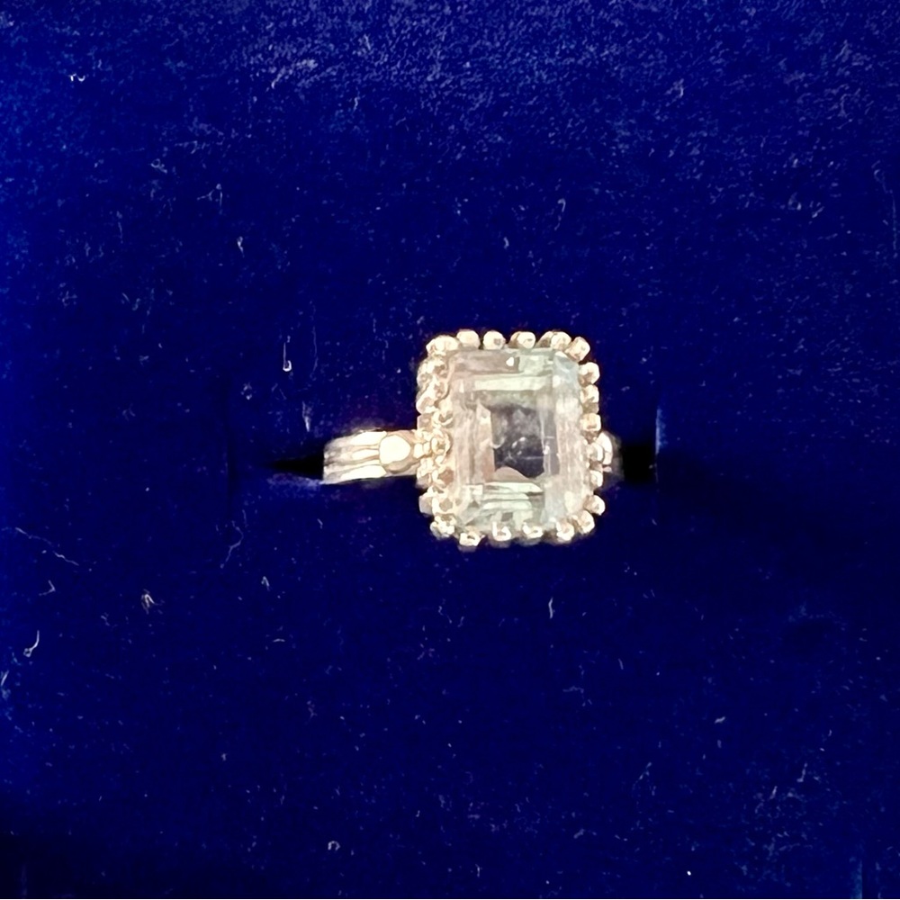 Sky blue topaz. Sterling Silver. Unique style setting. Size 7.5. - Picture 4 of 5
